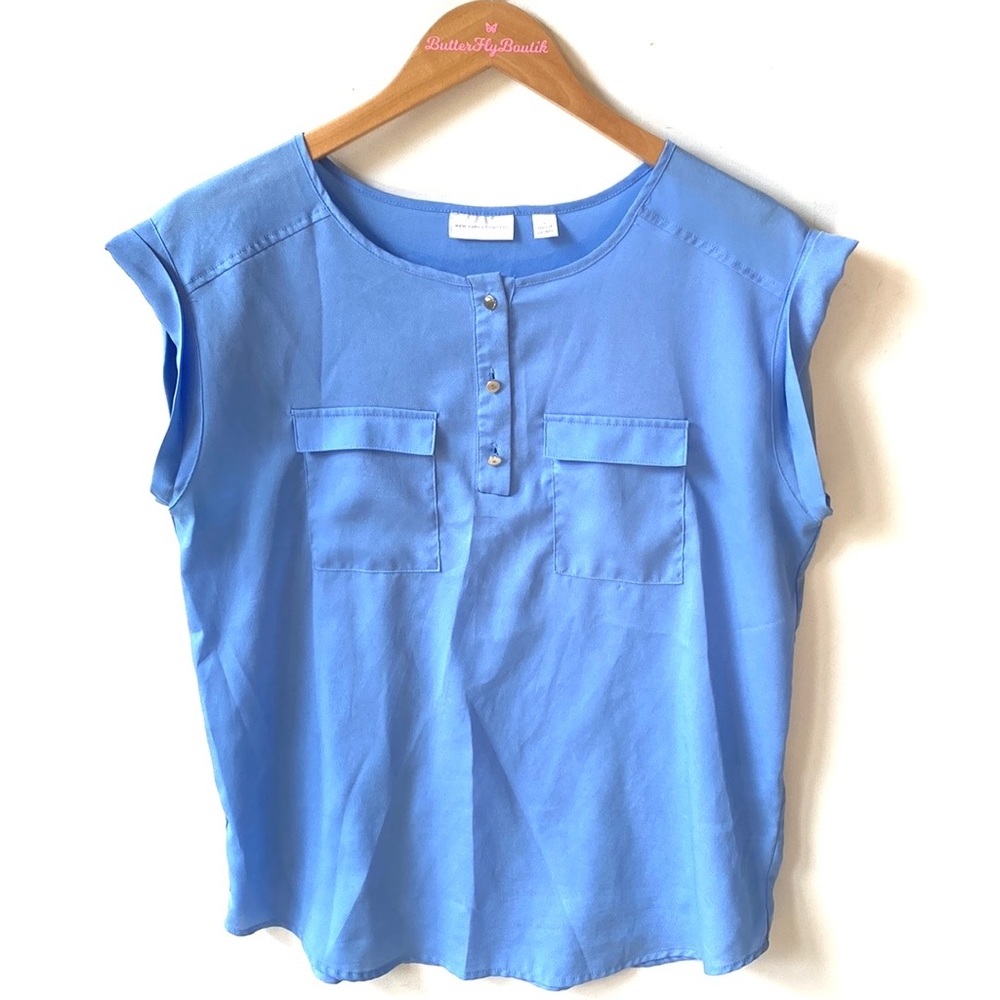 NY & Co. light blue lightweight casual shortsleeve top,‎ Size S